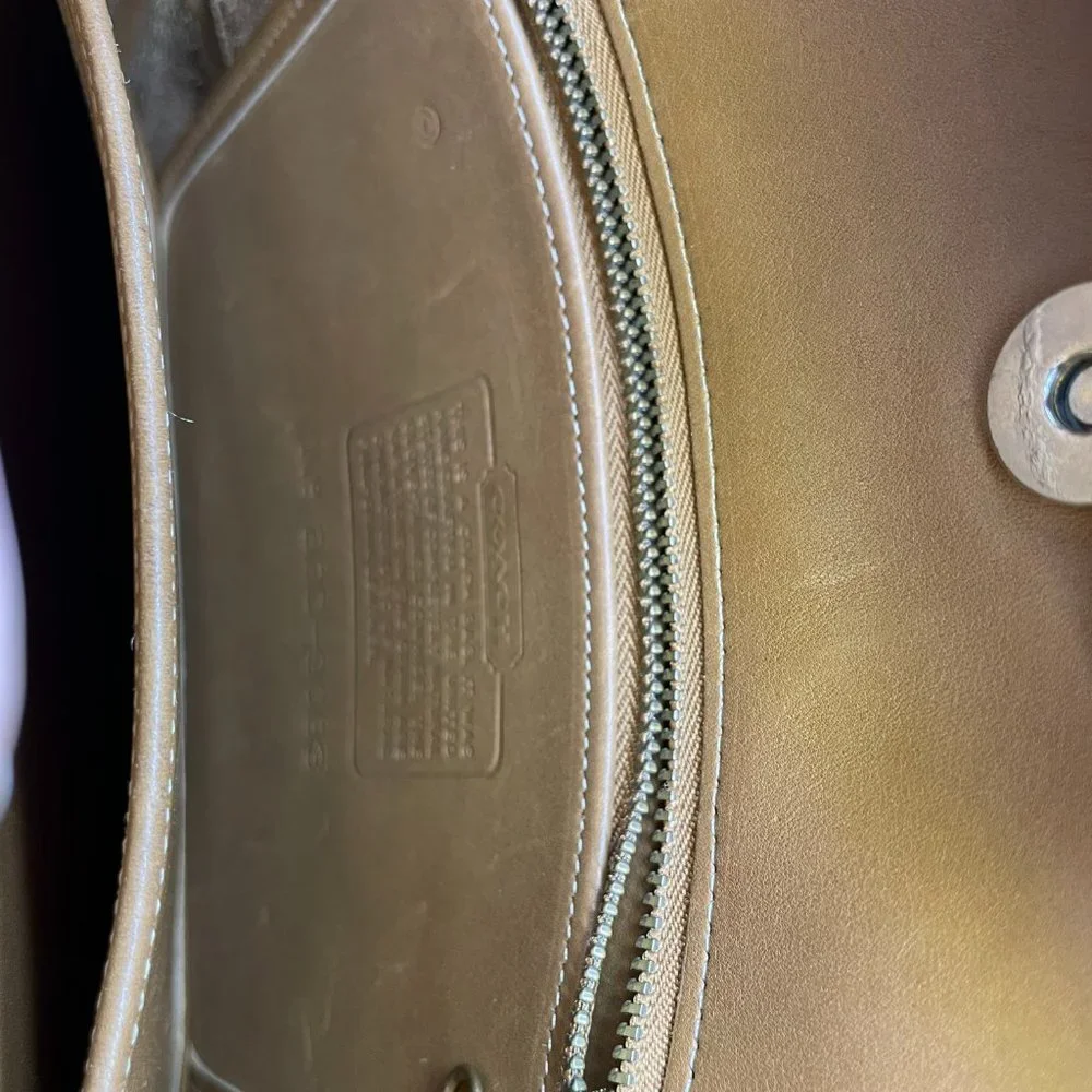 Coach 9083 vintage legacy bucket bag shoulder purse light tan leather brown - Picture 7 of 12